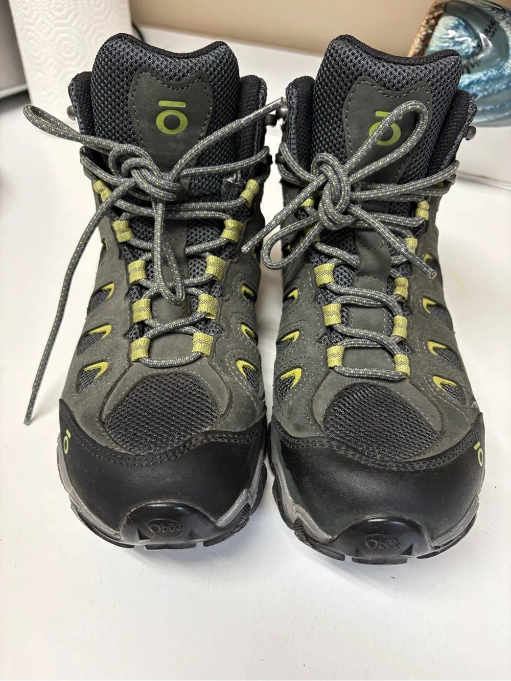 Men’s boots sz 9.5 MEN'S SAWTOOTH II MID WATERPROOF excellent condition